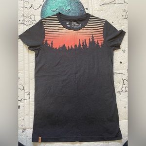 Ten Tree Graphic Tee